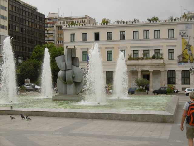 Fontijnen voor het Stadhuis van Athene